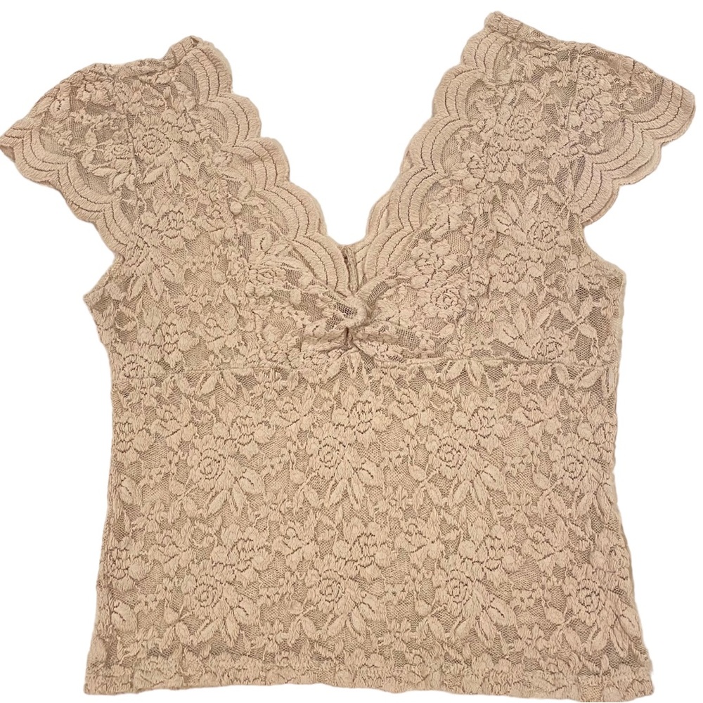 Vintage lace sheer blouse ୨୧˚✧ ﾟ.₊˚⊹♡ 
(175)